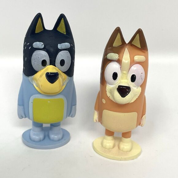Bluey & Friends Figures Lot of 6, Bingo Mom Chilli Dad Bandit Rusty Mackenzie - Picture 2 of 11
